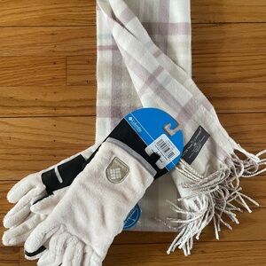 Columbia Cream Gloves and Plaid Scarf Set